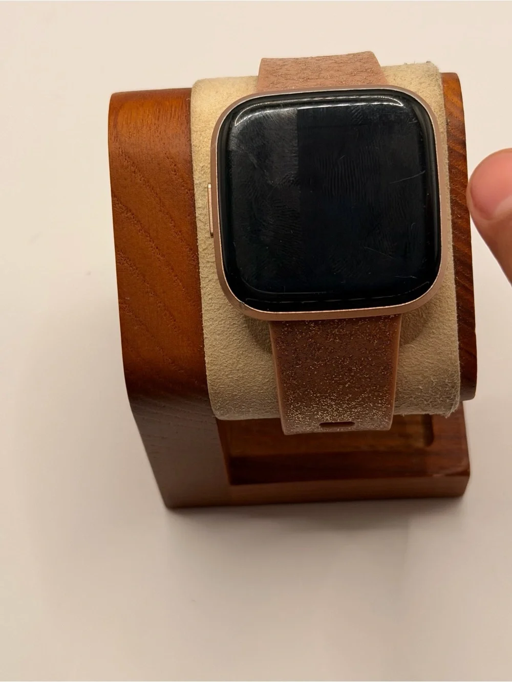 Fitbit Versa 2, Tested, Charger Included, rose Gold Case, Fitness Tracker